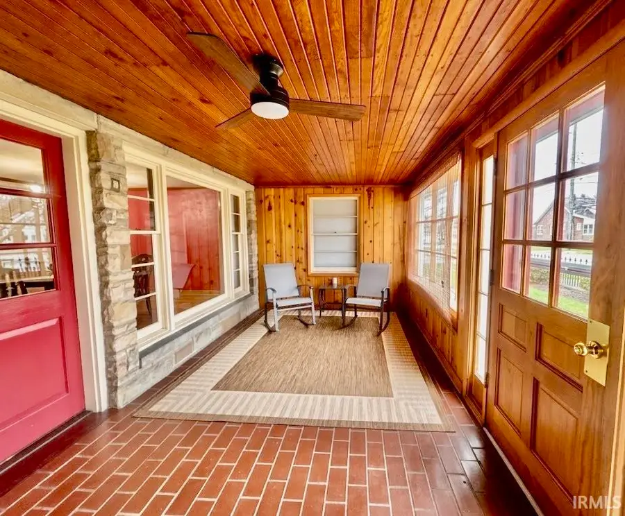 76 W John Street, Knox, IN 46534 - #2