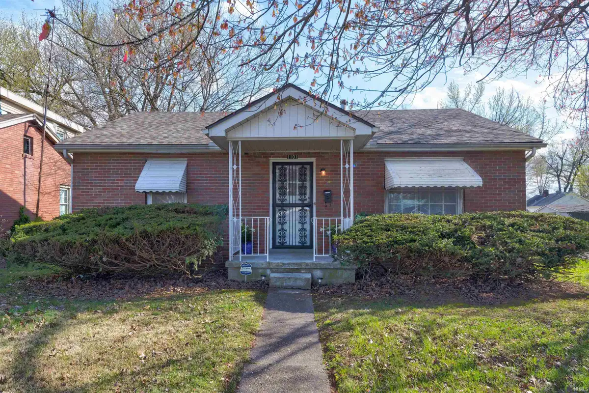 1101 Ravenswood Drive, Evansville, IN 47714 - #1