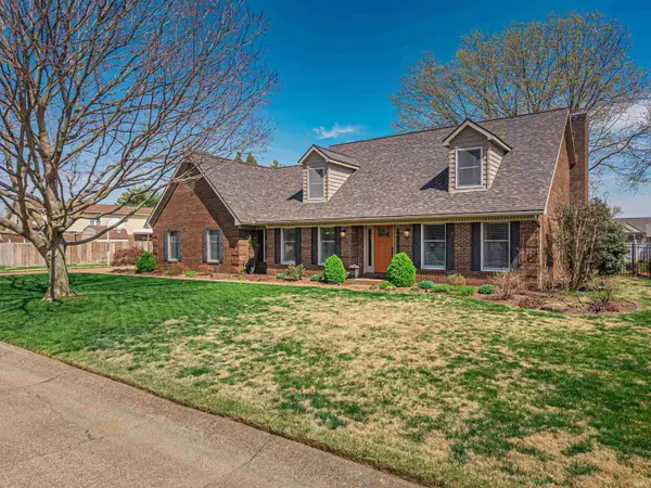 610 Salem Court, Evansville, IN 47715