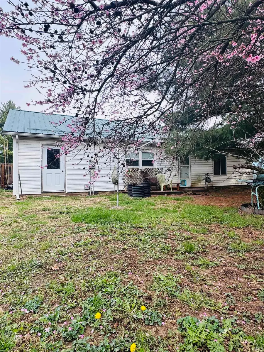 520 Beechwood Drive, Monticello, IN 47960 - #2