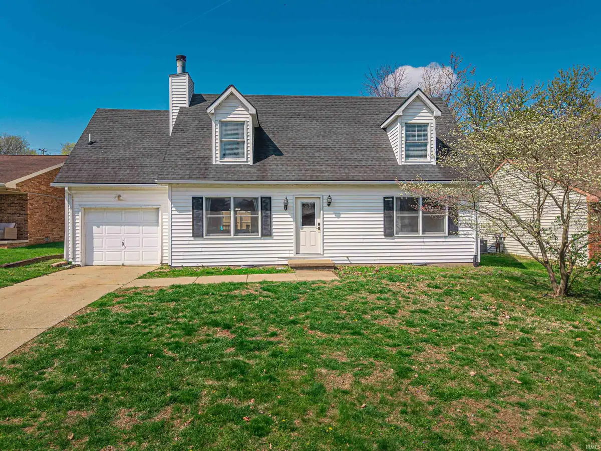 671 Glenmoor Drive, Evansville, IN 47715 - #1