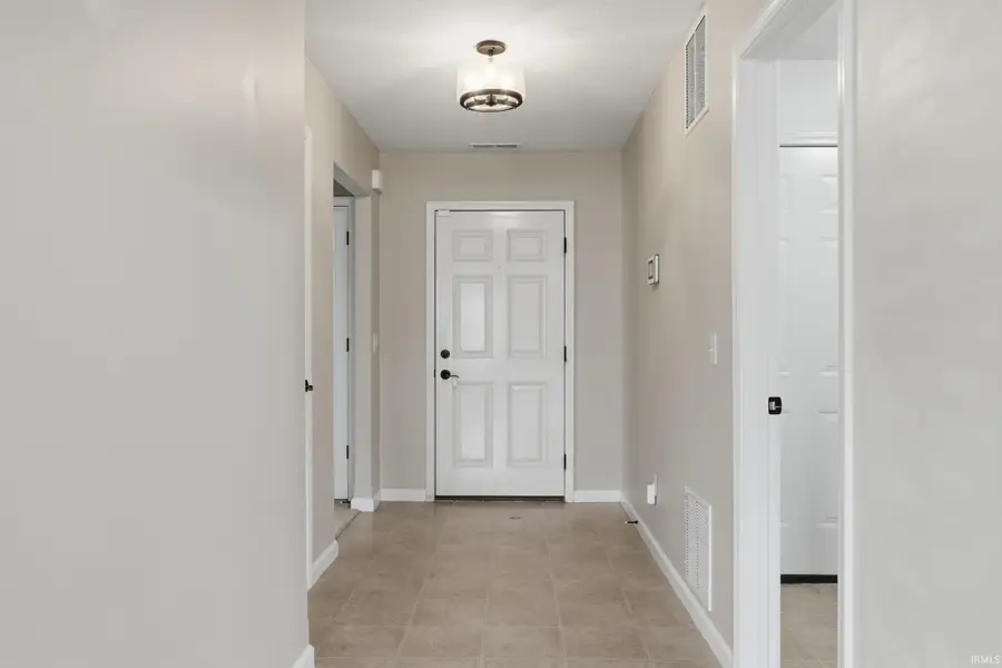 4028 Ravens Cove Run, Fort Wayne, IN 46818 - #2