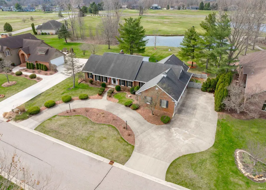 2817 E Prestwick Road, Winona Lake, IN 46590 - #3