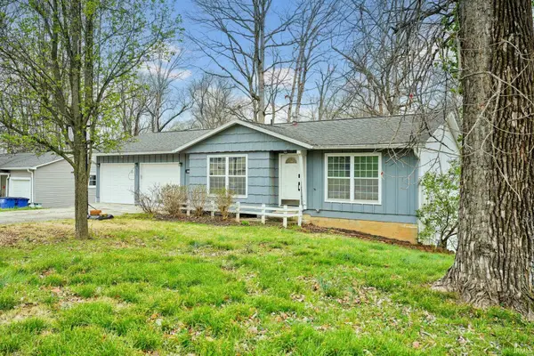 151 White Lane, Bedford, IN 47421