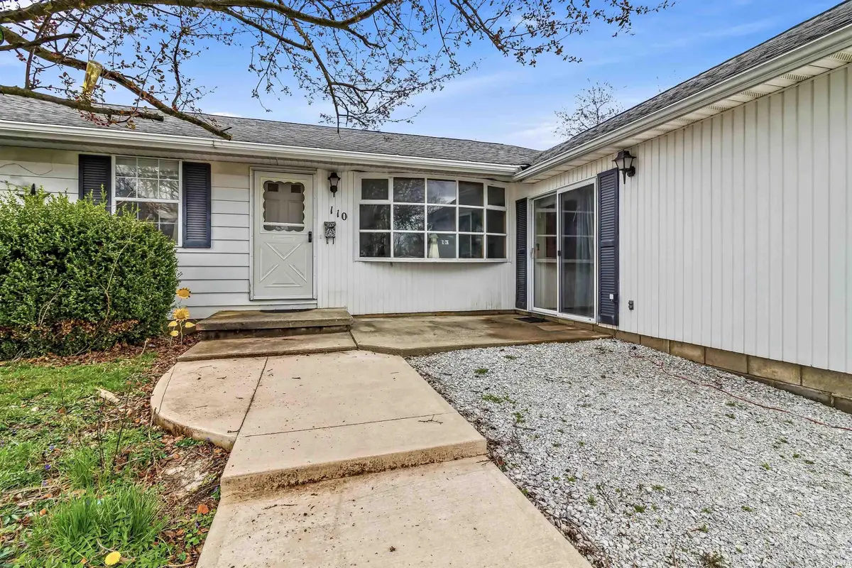 110 W North D Street, Gas City, IN 46933 - #1