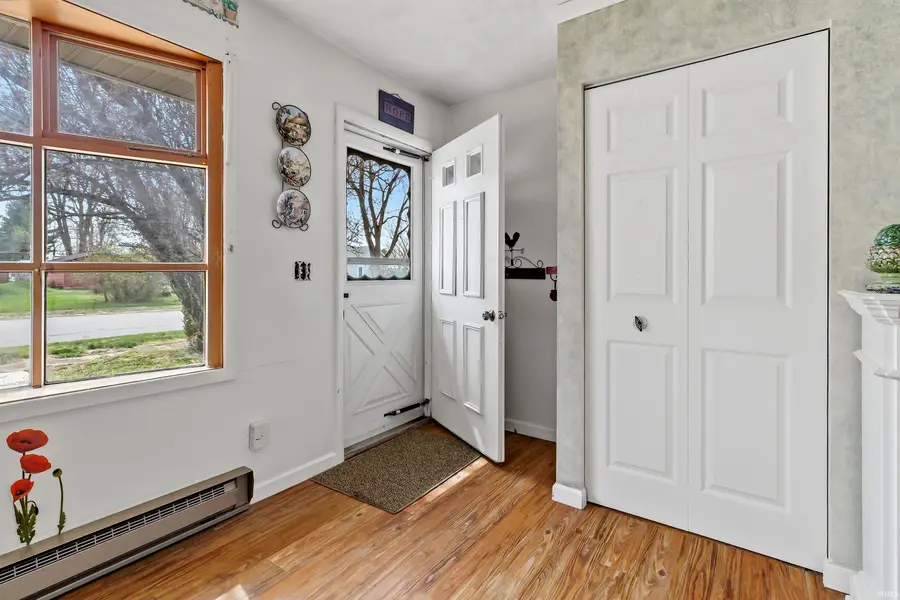 110 W North D Street, Gas City, IN 46933 - #3