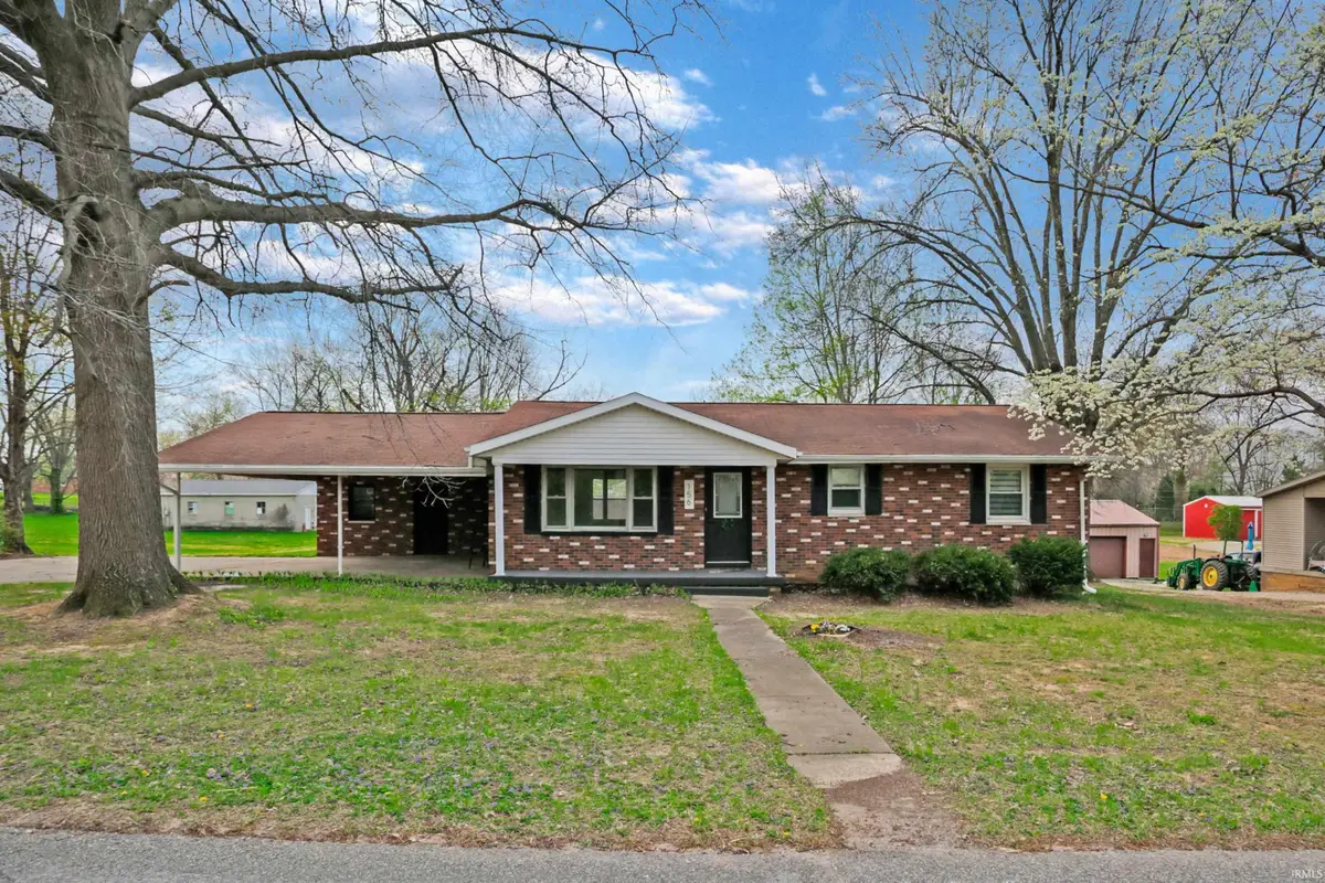 156 W Jefferson Avenue, Chandler, IN 47610 - #1