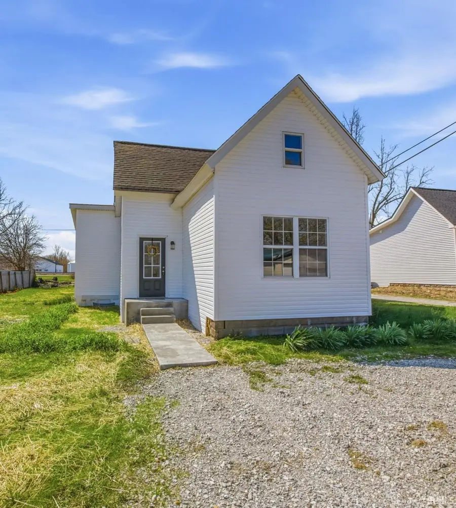 105 E Jefferson Street, Kempton, IN 46049 - #2