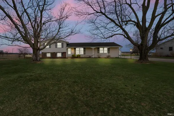 2802 N Berthaud Road, New Haven, IN 46774