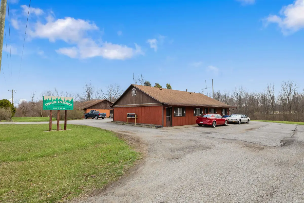 4865 W Us 30 Highway, Columbia City, IN 46725 - #1