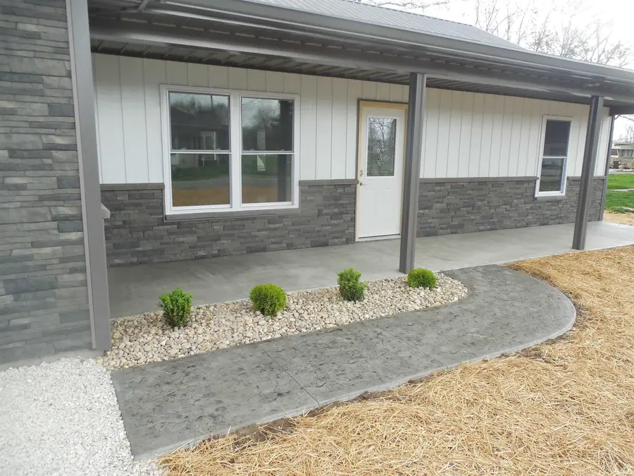 418 Matilda Street, Elnora, IN 47529 - #3