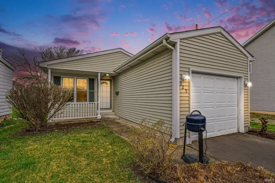 329 W 9th Street, Mishawaka, IN 46544 - #2