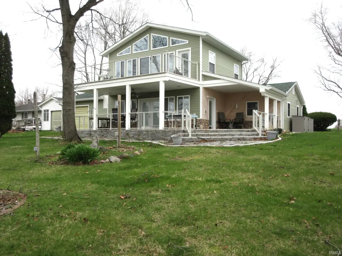 3102 E Mckinley Drive, Monon, IN 47959 - #1