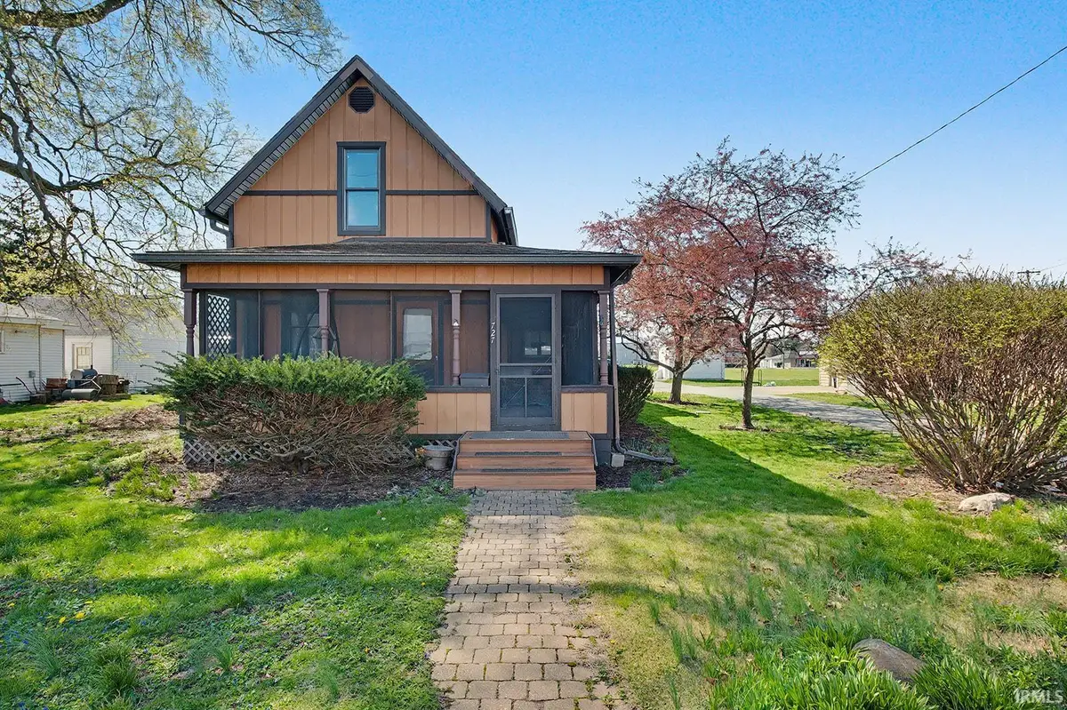 727 Main Street, Dayton, IN 47941 - #1