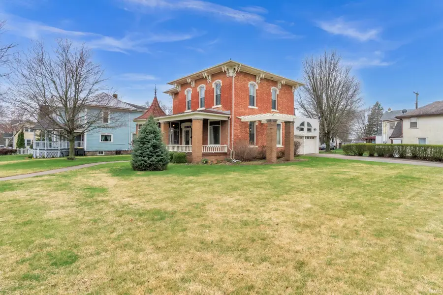 208 S Morton Street, Kendallville, IN 46755 - #3