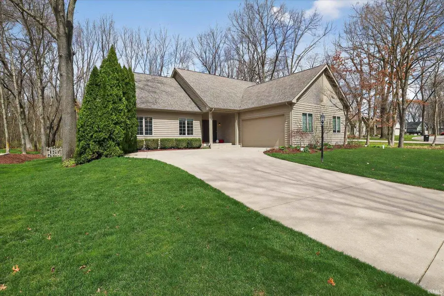 11781 Old Oak Drive, Granger, IN 46530 - #2