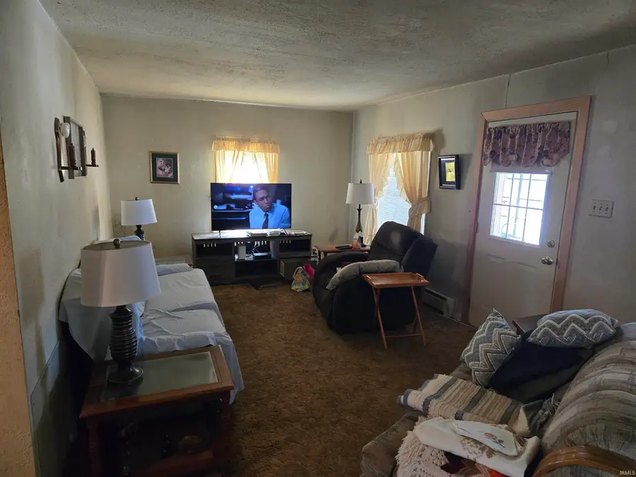 904 W State Street, Albany, IN 47320 - #3