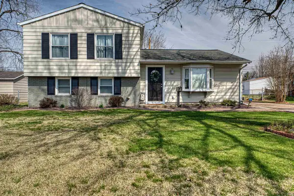 313 W Buena Vista Road, Evansville, IN 47710