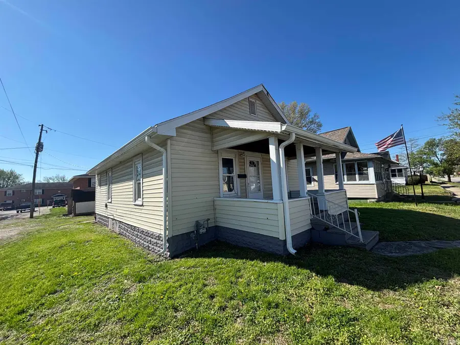 25 N 15th Street, Vincennes, IN 47591 - #2