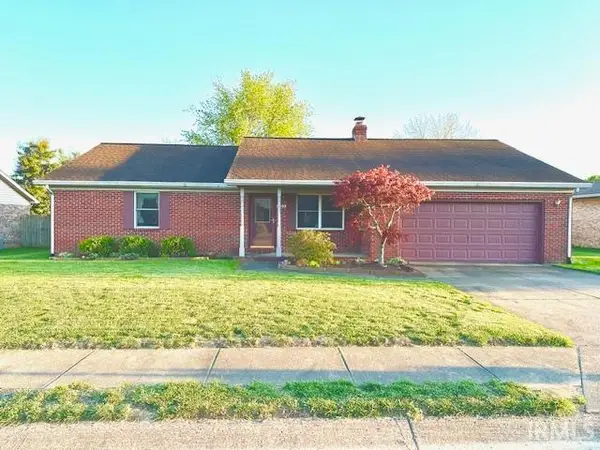 8899 Nevada Drive, Newburgh, IN 47630