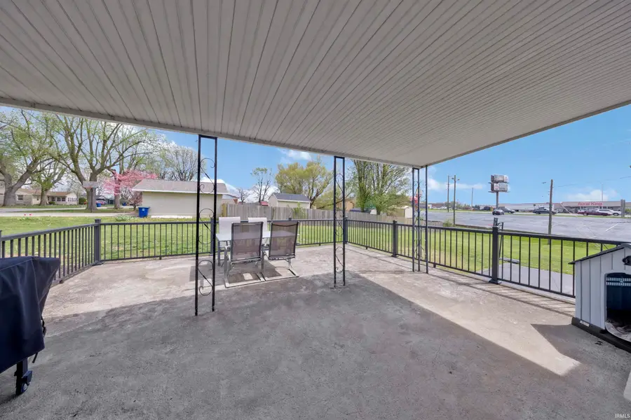 2011 Glenwood Drive, Princeton, IN 47670 - #3