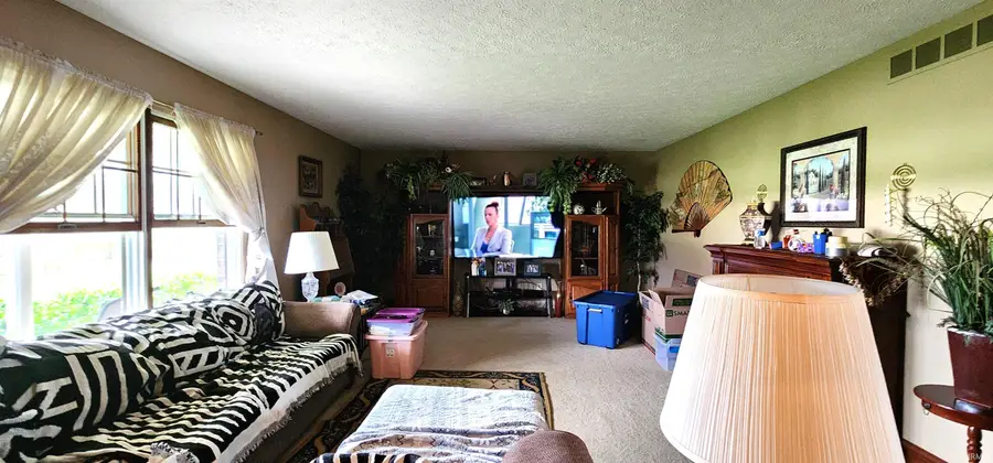 1407 S 125 E, Washington, IN 47501 - #2