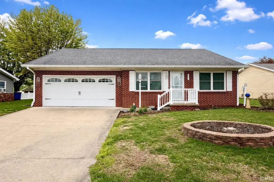 1726 Windwood Dr, Bedford, IN 47421 - #2