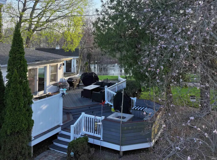 417 S Riverside Drive, Winamac, IN 46996 - #3