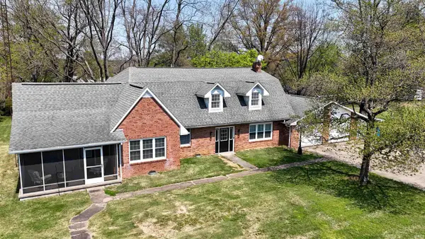 238 E Market Street, Chrisney, IN 47611