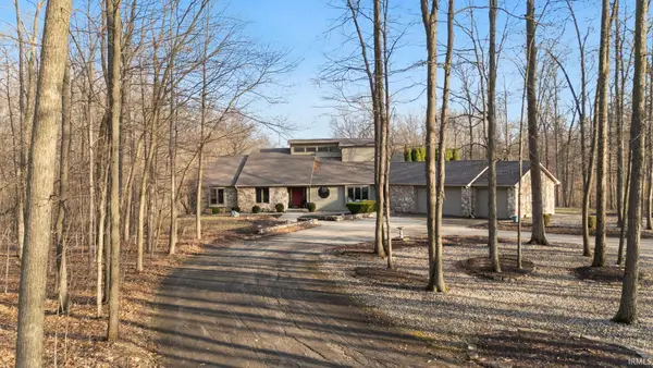 14731 Coldwater Road, Fort Wayne, IN 46845