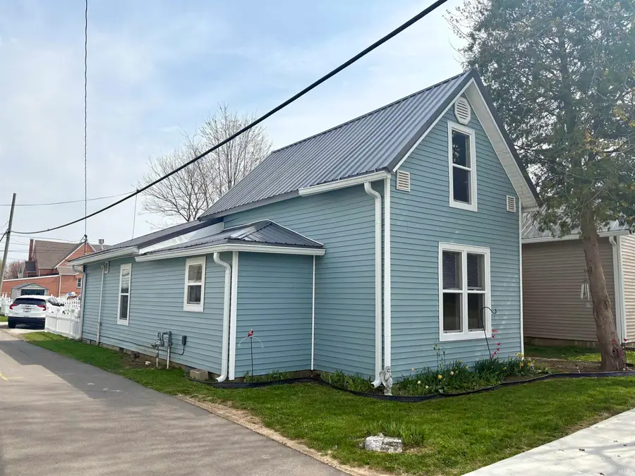 210 W Jay Street, Dunkirk, IN 47336 - #2