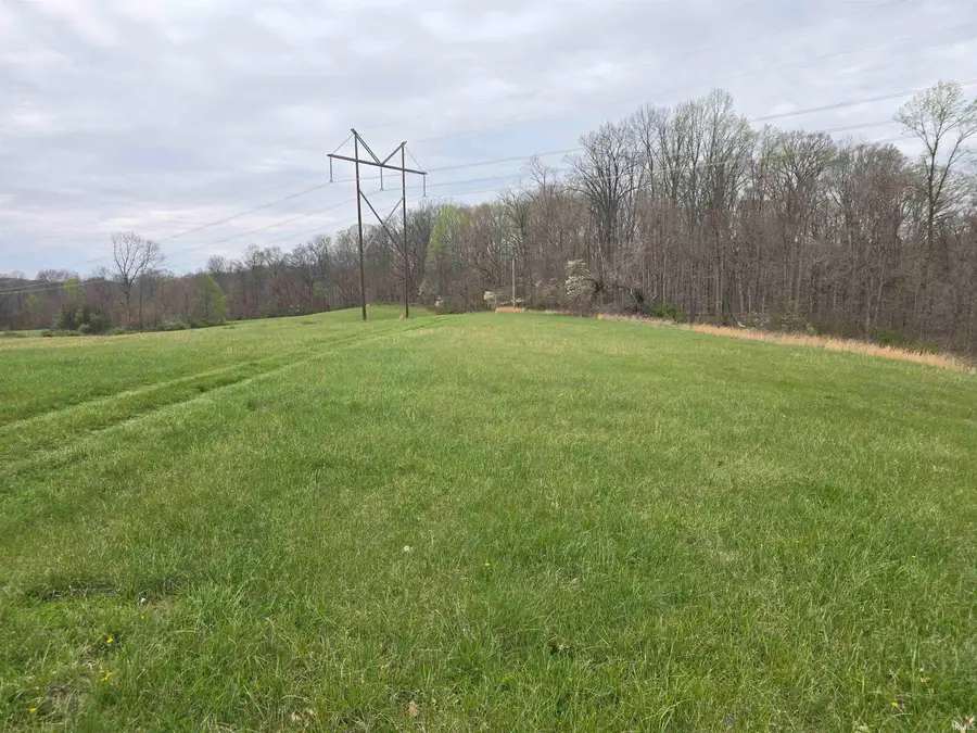 9507 N Neill Road, Bloomfield, IN 47424 - #3