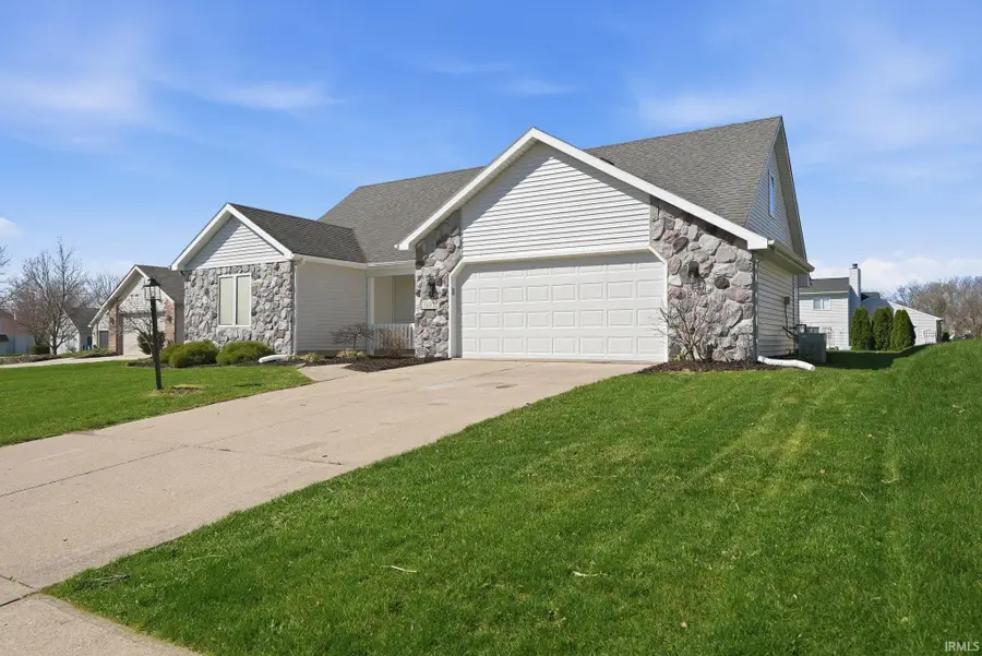 11031 Old Oak Trail, Fort Wayne, IN 46845 - #2