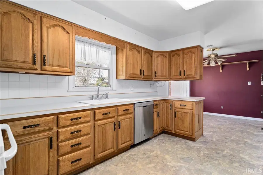 108 S Kensington Drive, Princeton, IN 47670 - #2