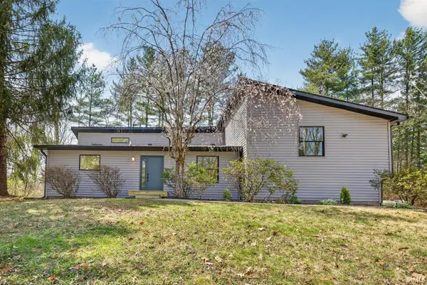 4620 S Woodbine Drive, Bloomington, IN 47403