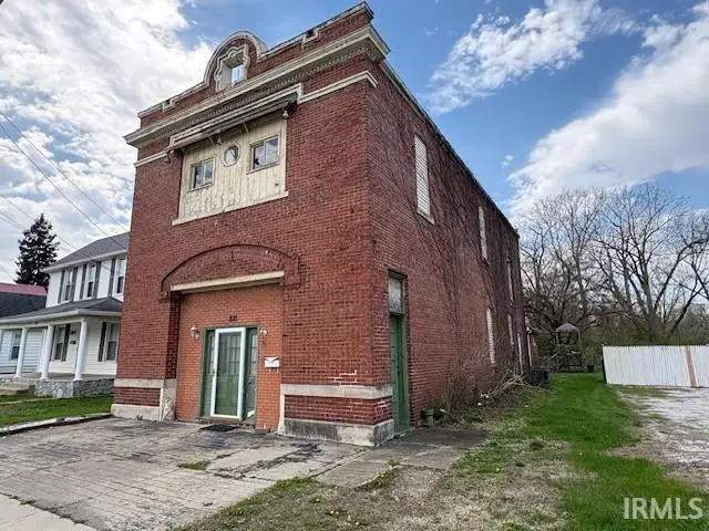 821 N Washington Street, Marion, IN 46952 - #2