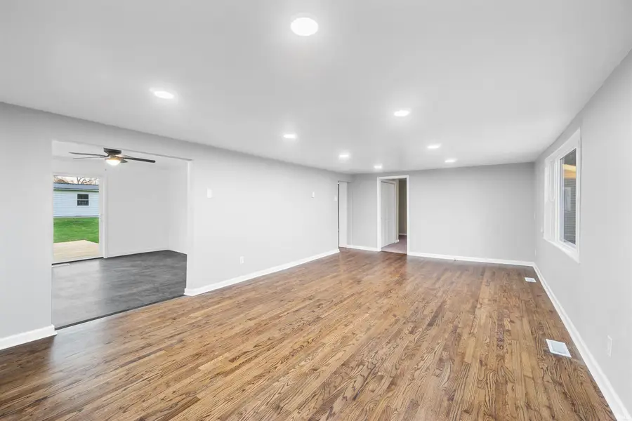 514 W 7th Street, Jonesboro, IN 46938 - #3