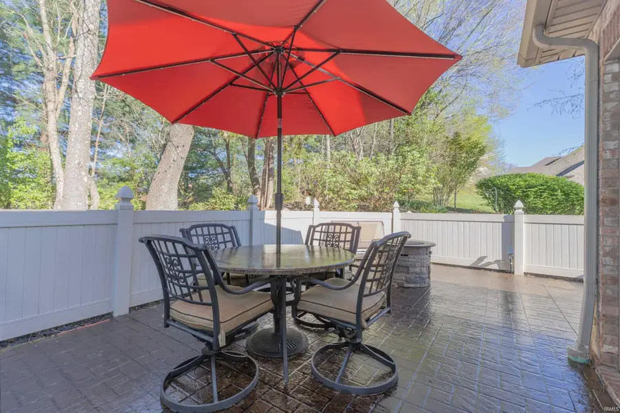 8131 Wolf Creek Court, Evansville, IN 47712 - #3