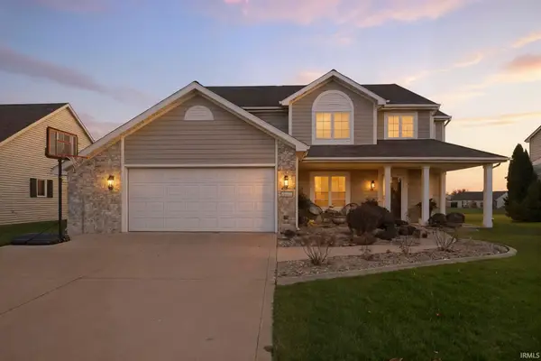 910 Honey Willow Boulevard, Huntertown, IN 46748