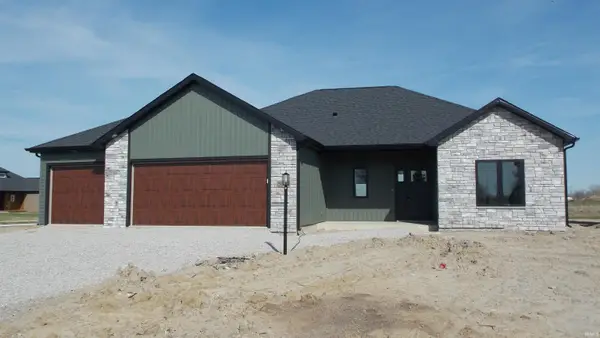 5070 Chickadee Drive, Woodburn, IN 46797