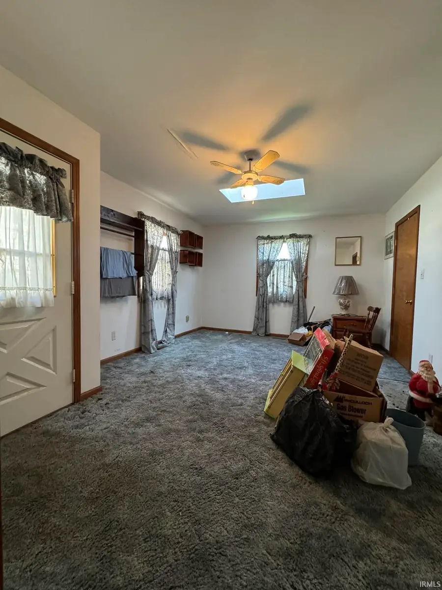 1411 N 12th Street, Vincennes, IN 47501 - #3