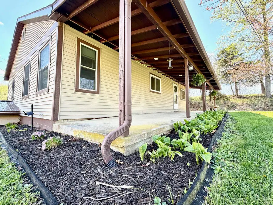 702 Pinhook Road, Bedford, IN 47421 - #3