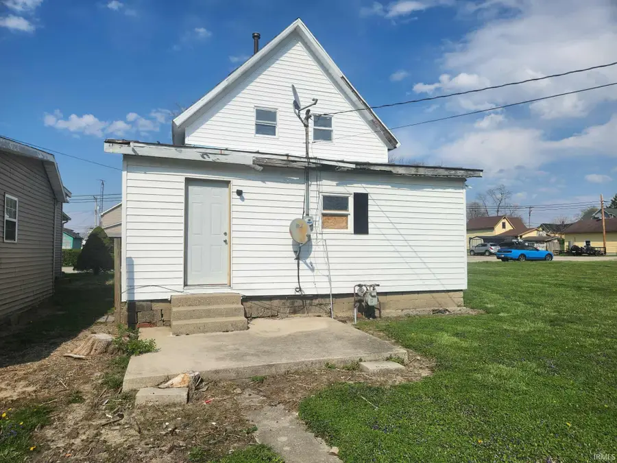 355 W Commerce Street, Dunkirk, IN 47336 - #3