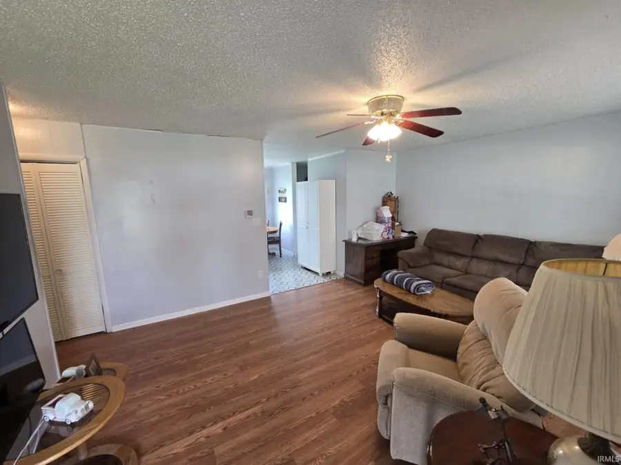 619 W 9th Street, Jonesboro, IN 46938 - #3