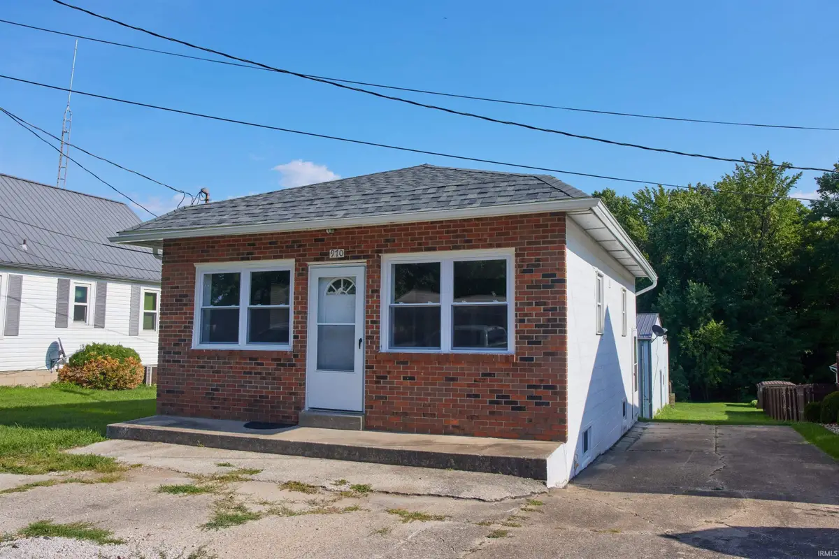 970 2nd Avenue, Jasper, IN 47546 - #1