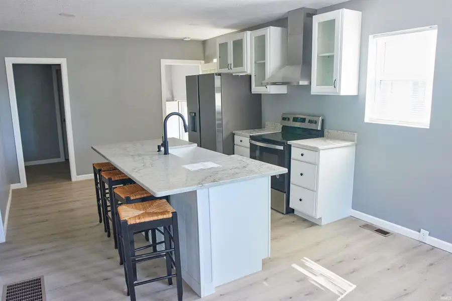 970 2nd Avenue, Jasper, IN 47546 - #2