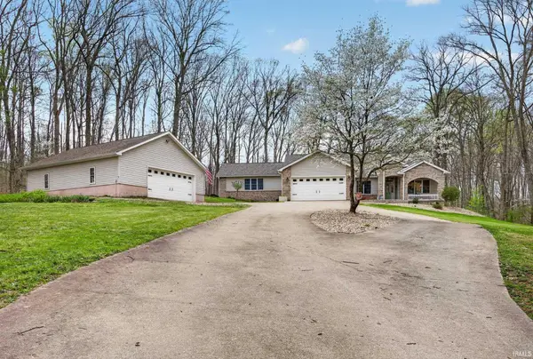 342 The Woods, Bedford, IN 47421