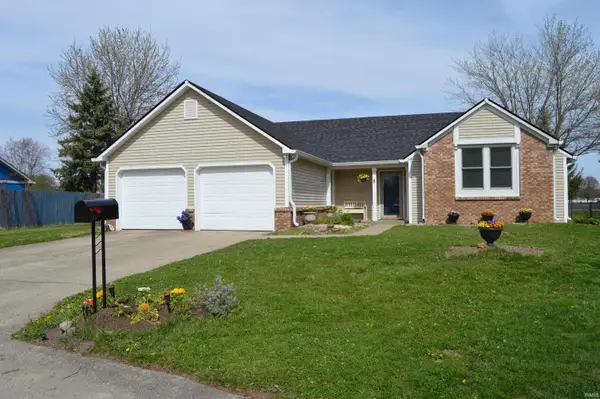 8941 Country Walk Court, Indianapolis, IN 46227