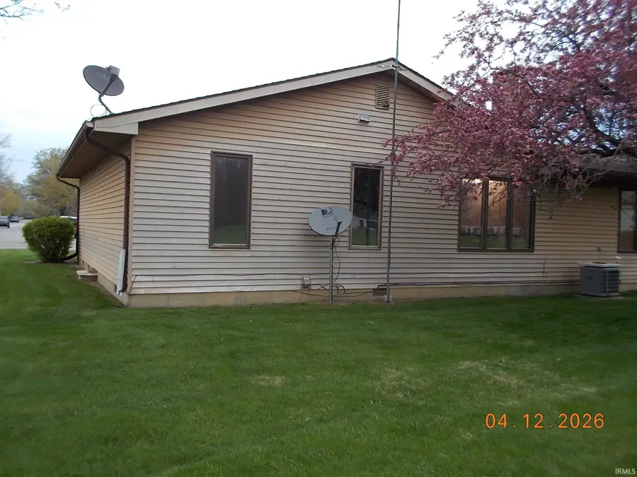 1539 Yorkshire Drive, Decatur, IN 46733 - #3