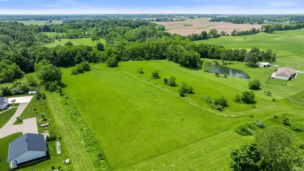 11325 W North County Line Road, Churubusco, IN 46723